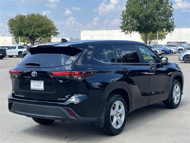 used 2024 Toyota Highlander car, priced at $29,984