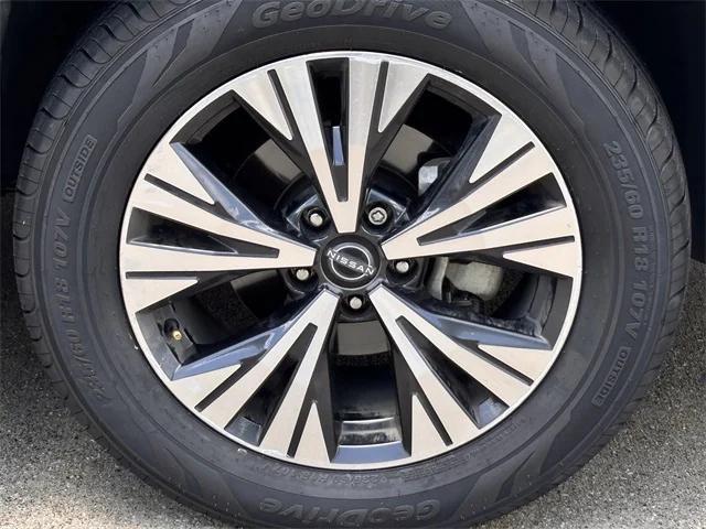 used 2023 Nissan Rogue car, priced at $21,554
