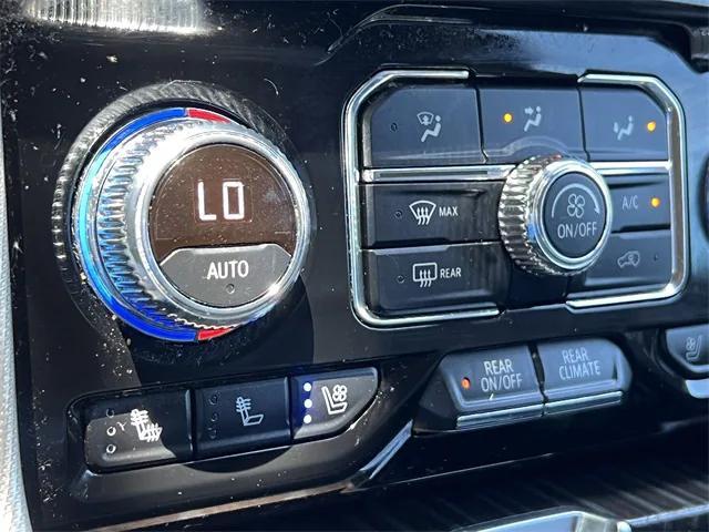 used 2021 GMC Yukon car, priced at $46,884