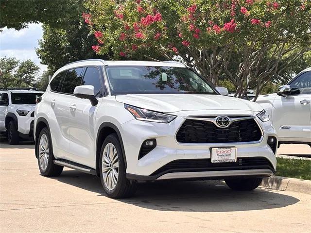 new 2025 Toyota Highlander car, priced at $56,030