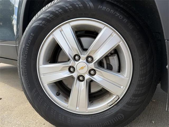 used 2022 Chevrolet Trax car, priced at $17,884