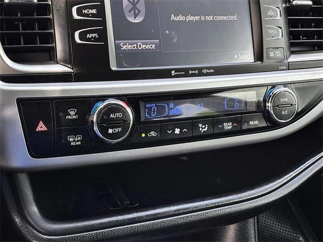 used 2019 Toyota Highlander car, priced at $24,884