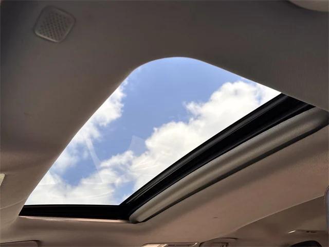 used 2019 Toyota Highlander car, priced at $24,884
