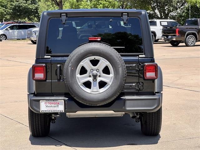 used 2022 Jeep Wrangler car, priced at $32,418