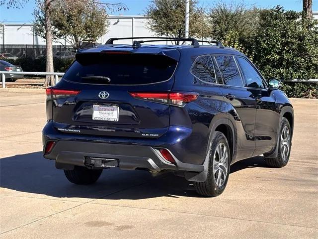 used 2021 Toyota Highlander car, priced at $31,544