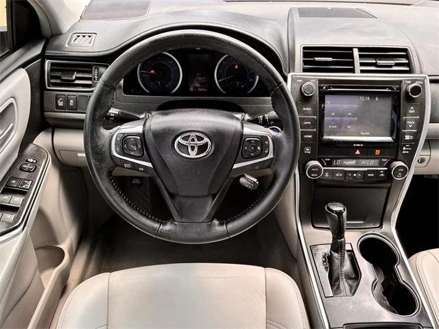 used 2016 Toyota Camry Hybrid car, priced at $18,895