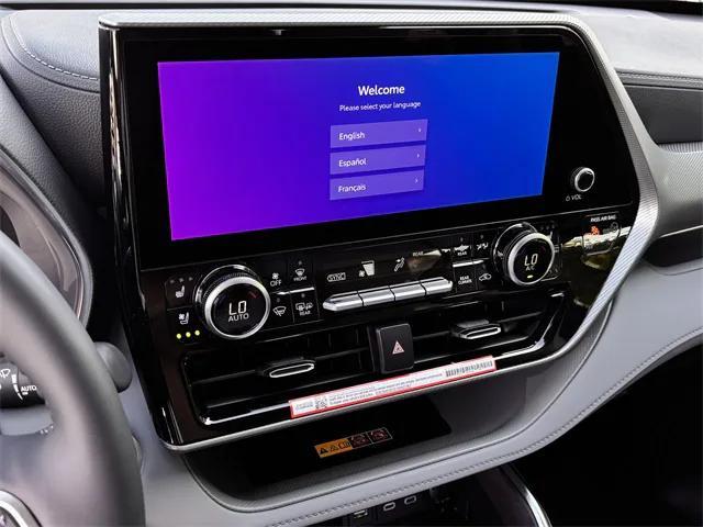 new 2025 Toyota Highlander car, priced at $56,588