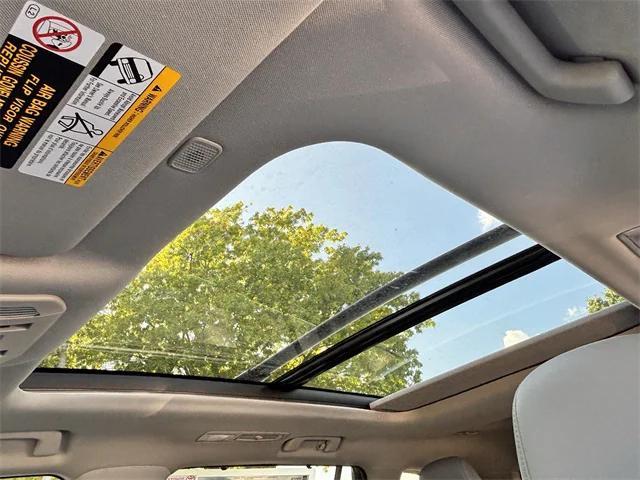 new 2025 Toyota Highlander car, priced at $56,588