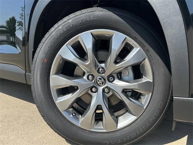 new 2025 Toyota Grand Highlander car, priced at $55,019