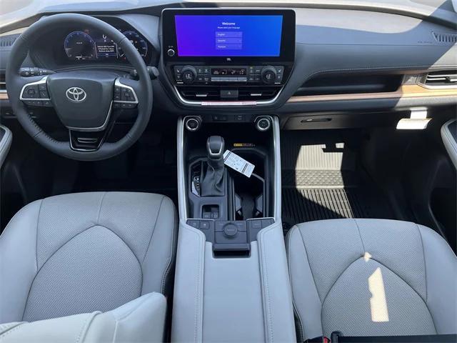 new 2025 Toyota Grand Highlander car, priced at $55,019
