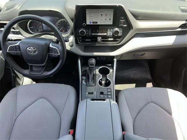 used 2023 Toyota Highlander car, priced at $34,994