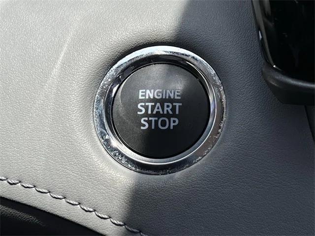 used 2023 Toyota Highlander car, priced at $34,994
