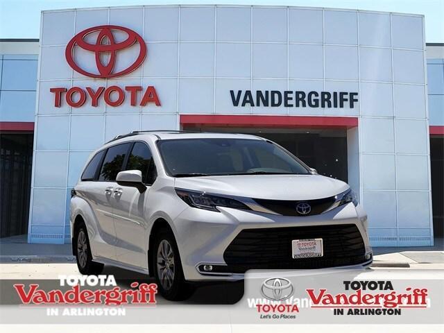 used 2023 Toyota Sienna car, priced at $47,850