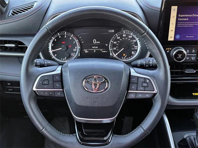 used 2023 Toyota Highlander car, priced at $43,551