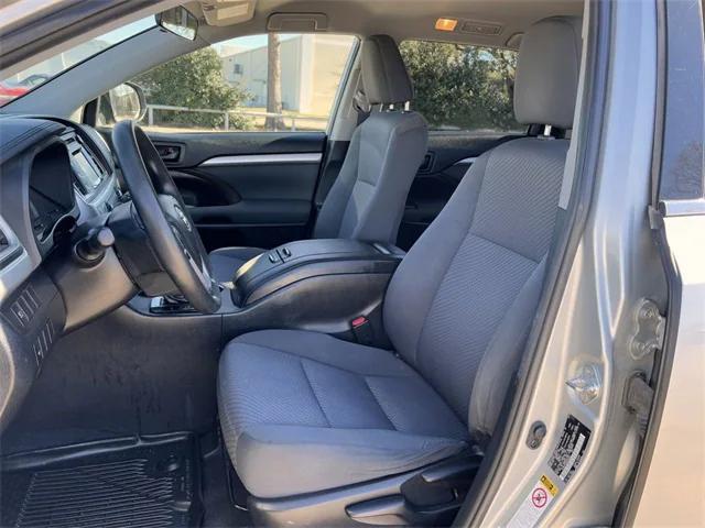 used 2019 Toyota Highlander car, priced at $24,897