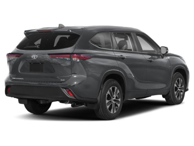 used 2023 Toyota Highlander car, priced at $41,567
