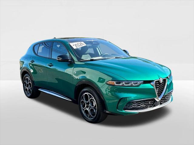 new 2024 Alfa Romeo Tonale car, priced at $48,599