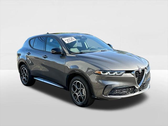 new 2024 Alfa Romeo Tonale car, priced at $49,299