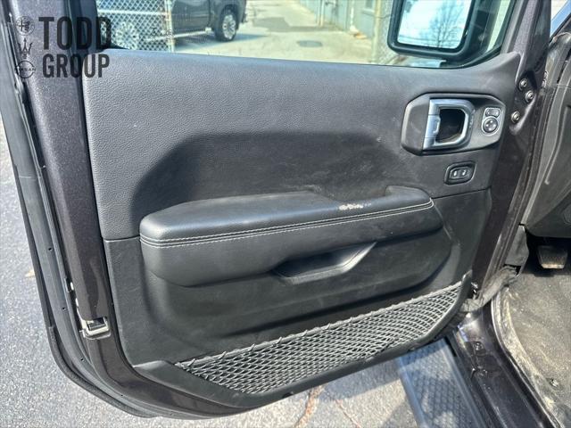 used 2021 Jeep Wrangler Unlimited car, priced at $30,996