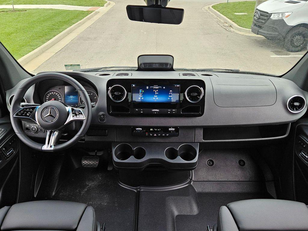 new 2025 Mercedes-Benz Sprinter 2500 car, priced at $80,478
