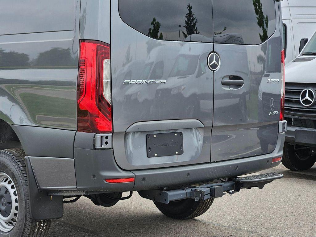 new 2025 Mercedes-Benz Sprinter 2500 car, priced at $80,478