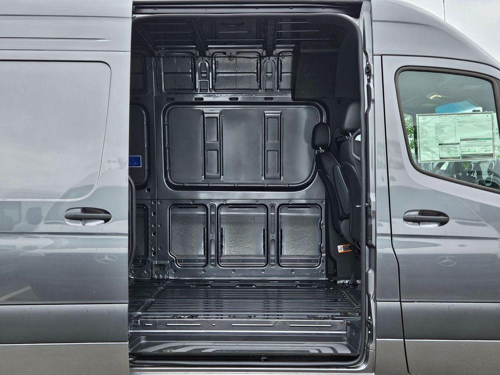 new 2025 Mercedes-Benz Sprinter 2500 car, priced at $80,478
