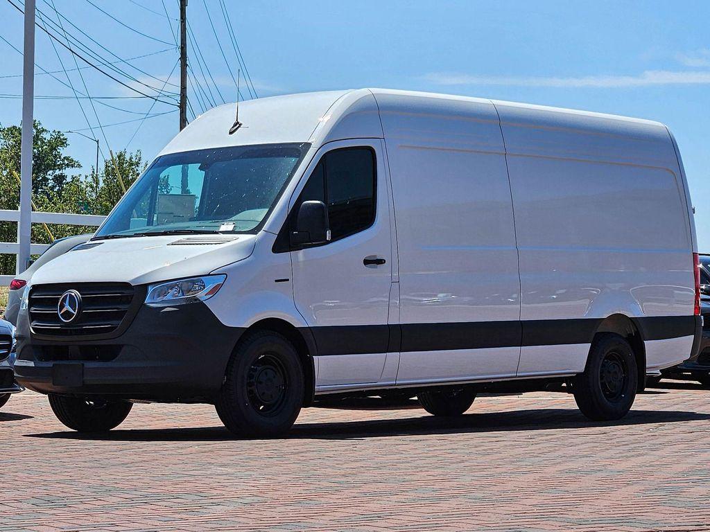 new 2024 Mercedes-Benz Sprinter 2500 car, priced at $80,900