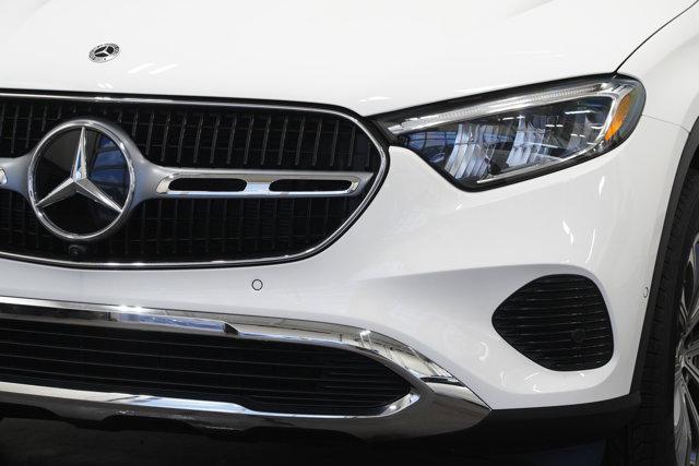 new 2025 Mercedes-Benz GLC 300 car, priced at $57,465