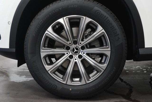 new 2025 Mercedes-Benz GLC 300 car, priced at $57,465