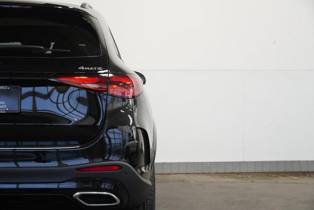 new 2025 Mercedes-Benz GLC 300 car, priced at $63,170