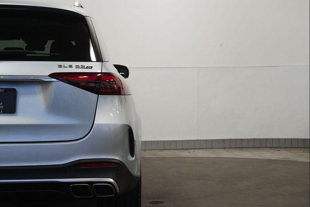 used 2024 Mercedes-Benz AMG GLE 63 car, priced at $105,716