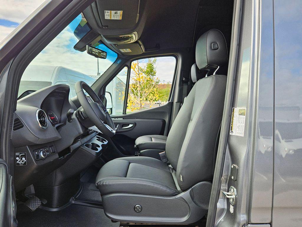 new 2025 Mercedes-Benz Sprinter 2500 car, priced at $80,566