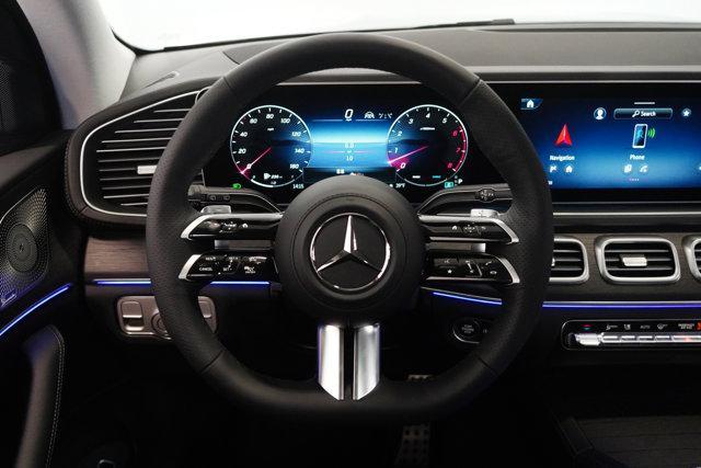 new 2025 Mercedes-Benz GLS 450 car, priced at $100,270