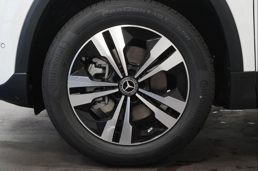 new 2026 Mercedes-Benz GLA 250 car, priced at $49,515