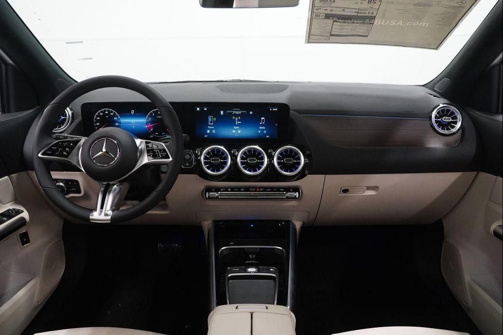 new 2026 Mercedes-Benz GLA 250 car, priced at $49,515