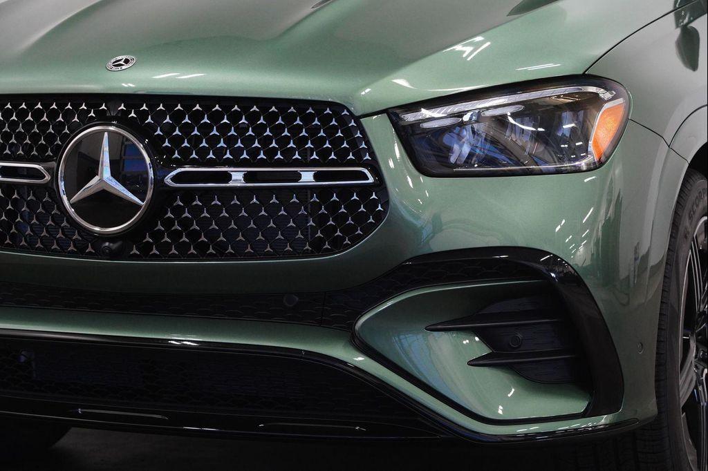 new 2026 Mercedes-Benz GLE 450e car