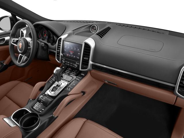 used 2018 Porsche Cayenne car