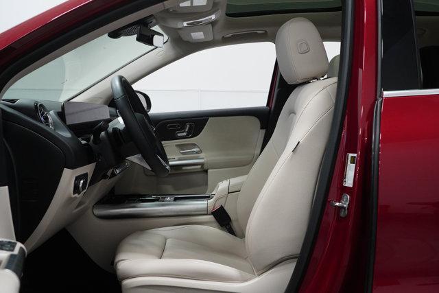 used 2025 Mercedes-Benz GLA 250 car, priced at $41,807