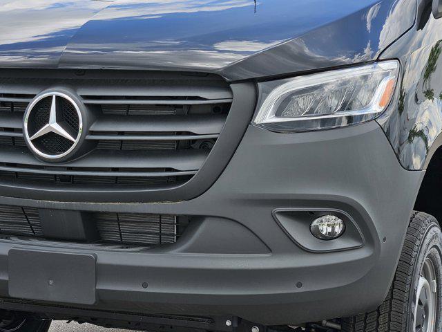 new 2025 Mercedes-Benz Sprinter 2500 car, priced at $82,832