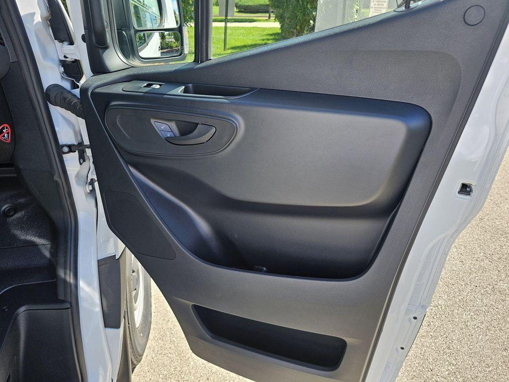 new 2025 Mercedes-Benz Sprinter 2500 car, priced at $54,576