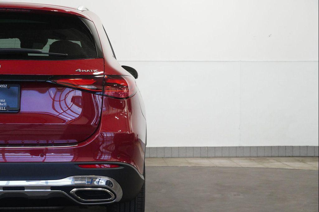 new 2026 Mercedes-Benz GLC 300 car, priced at $61,185