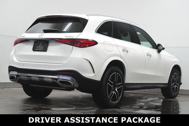 new 2025 Mercedes-Benz GLC 300 car, priced at $62,720