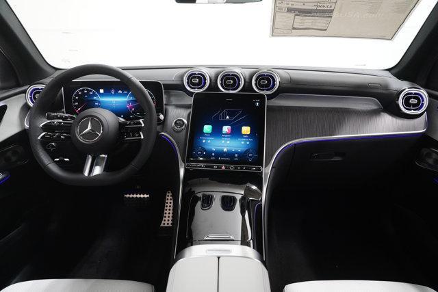new 2025 Mercedes-Benz GLC 300 car, priced at $62,720