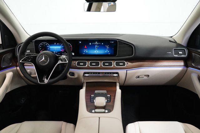 new 2025 Mercedes-Benz GLS 450 car, priced at $93,250