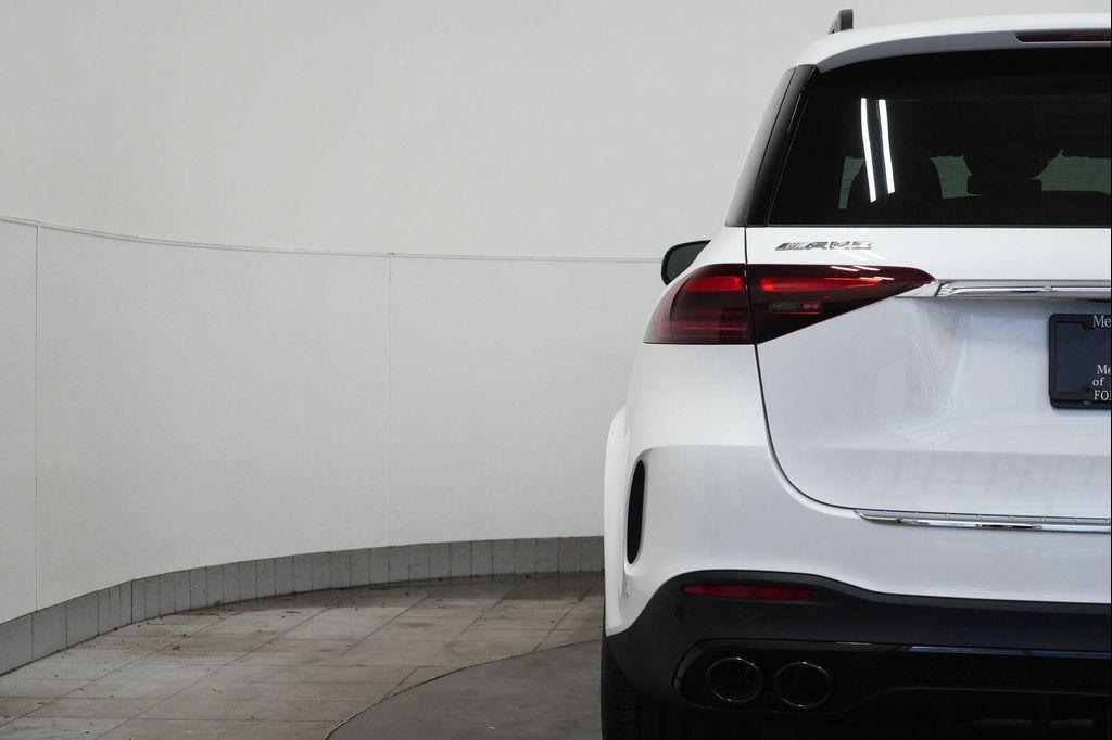 new 2026 Mercedes-Benz AMG GLE 53 car
