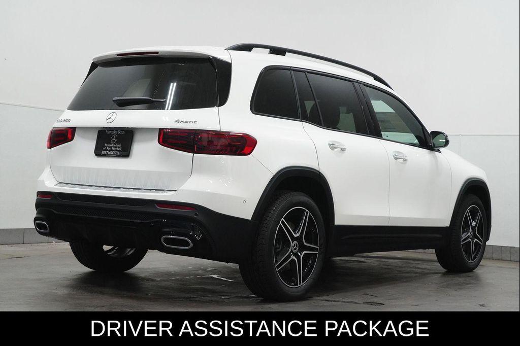 new 2026 Mercedes-Benz GLB 250 car, priced at $59,200