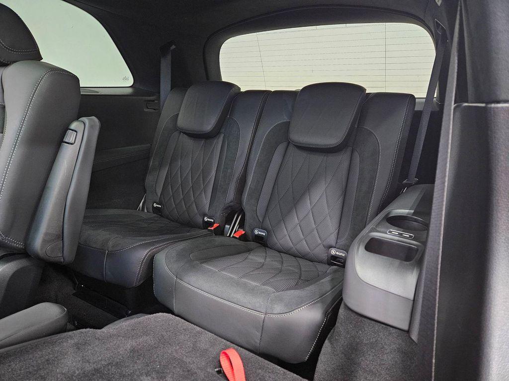 new 2025 Mercedes-Benz AMG GLS 63 car, priced at $170,540