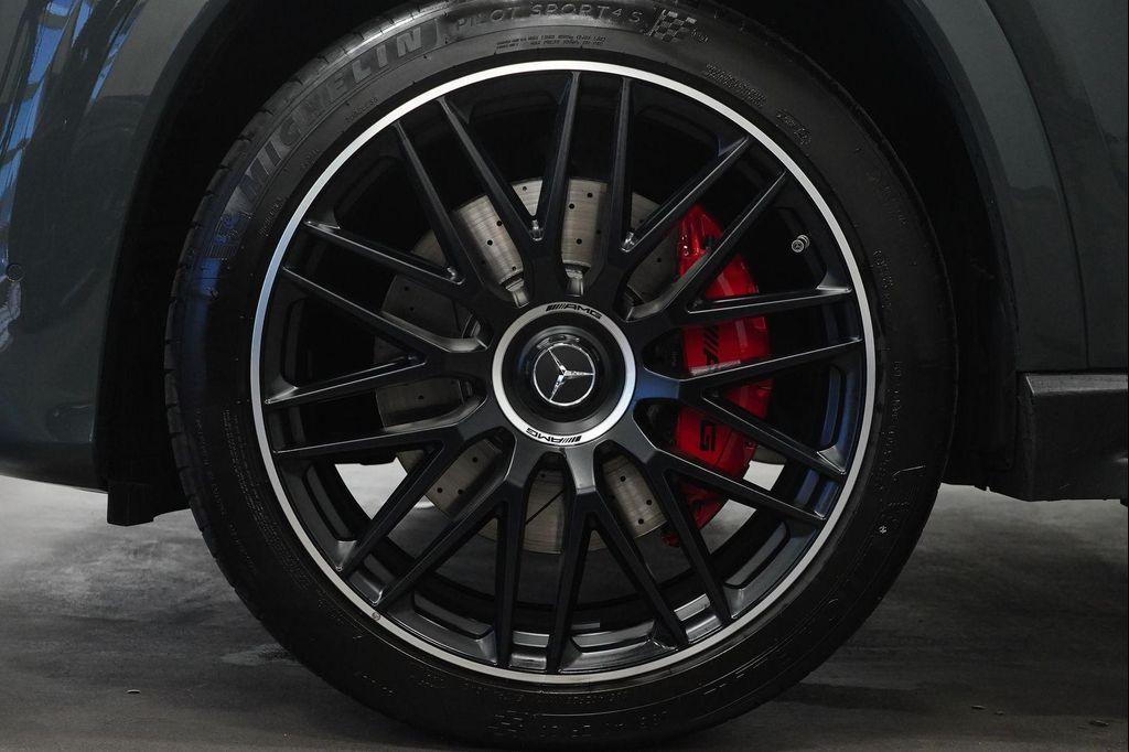 new 2025 Mercedes-Benz AMG GLS 63 car, priced at $170,540