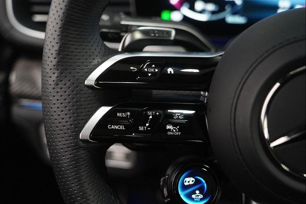 new 2025 Mercedes-Benz AMG GLS 63 car, priced at $170,540