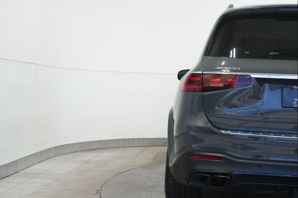 new 2025 Mercedes-Benz AMG GLS 63 car, priced at $170,540